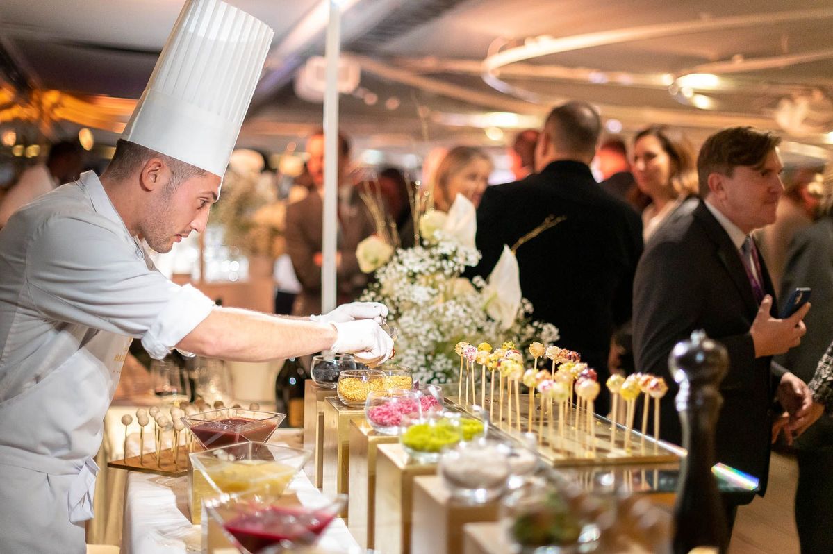 Food truck catering pricing strategy